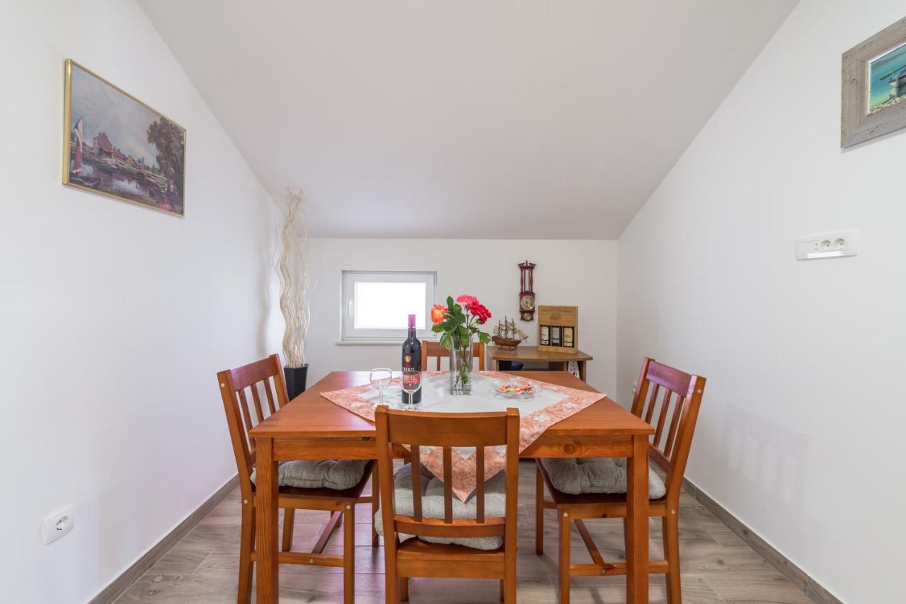 Apartments Vukelic 믈리니 외부 사진