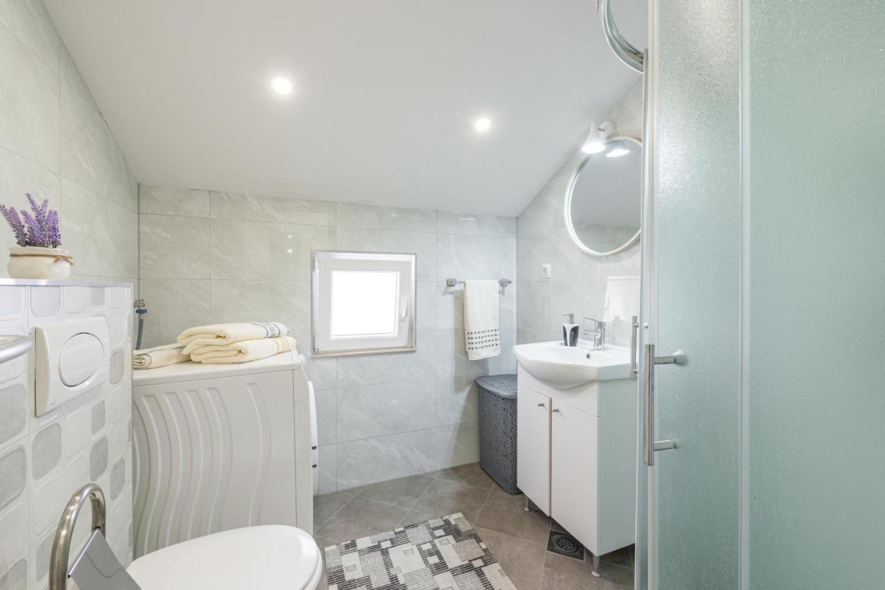Apartments Vukelic 믈리니 외부 사진
