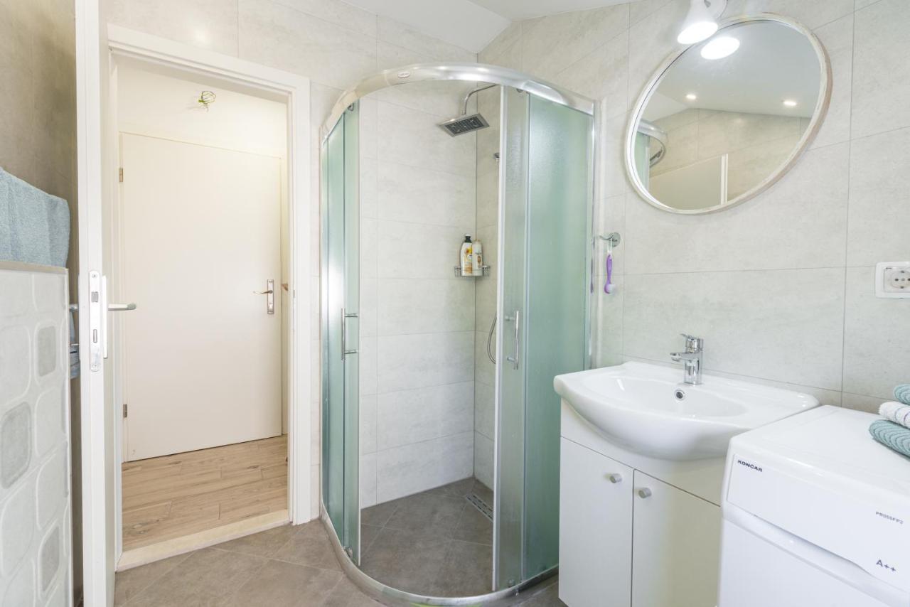 Apartments Vukelic 믈리니 외부 사진