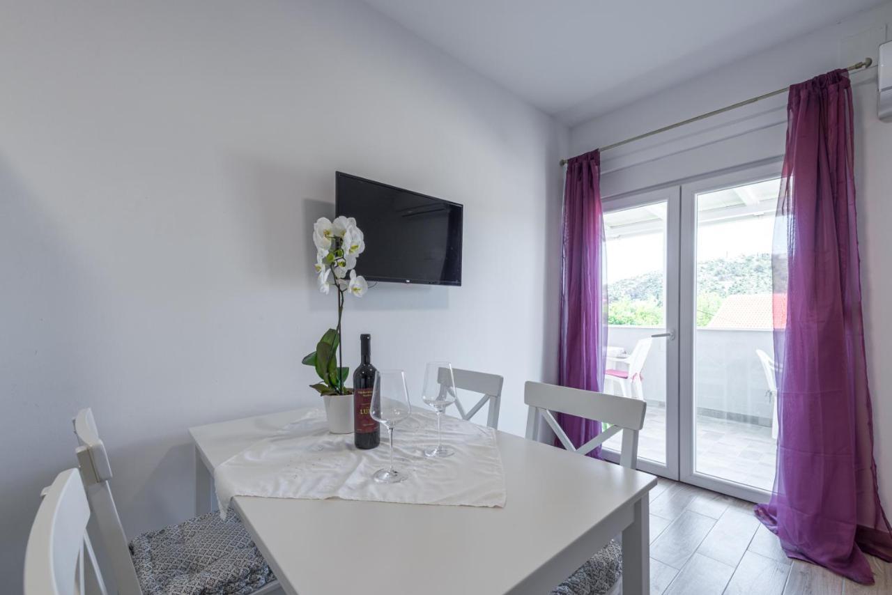 Apartments Vukelic 믈리니 외부 사진