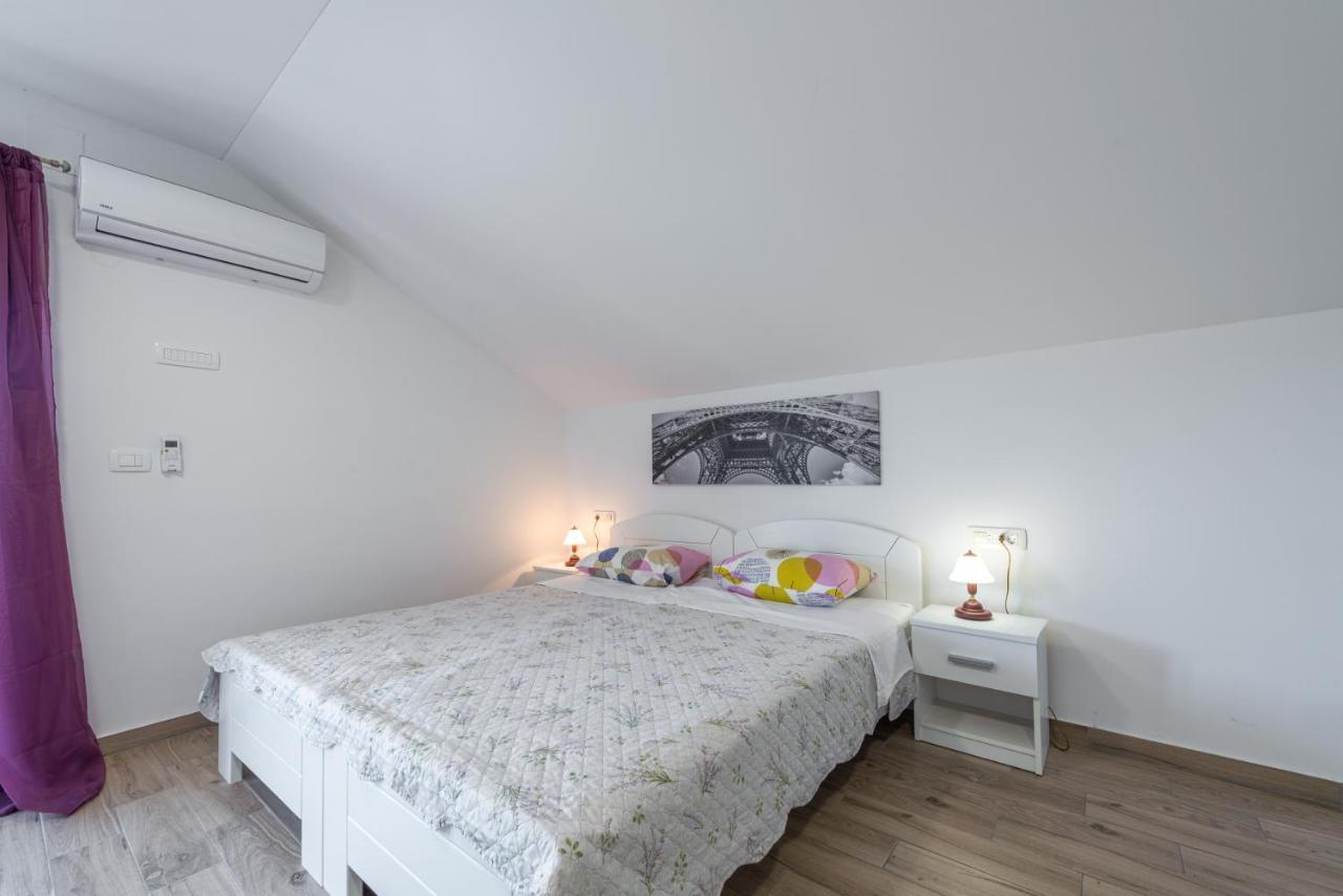 Apartments Vukelic 믈리니 외부 사진